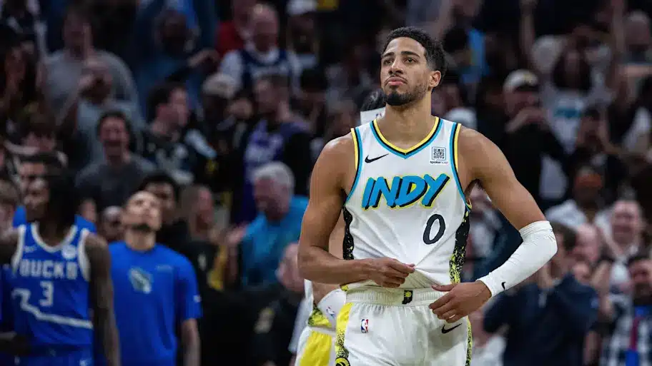 VIDEO: Watch Tyrese Haliburton convert ‘imposible’ 4-point play to beat Bucks