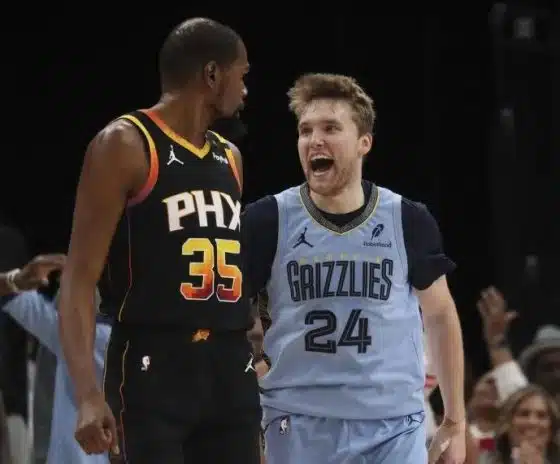 Grizzlies Rookie Cam Spencer Trash Talks Suns Kevin Durant After Hitting 3-Pointer